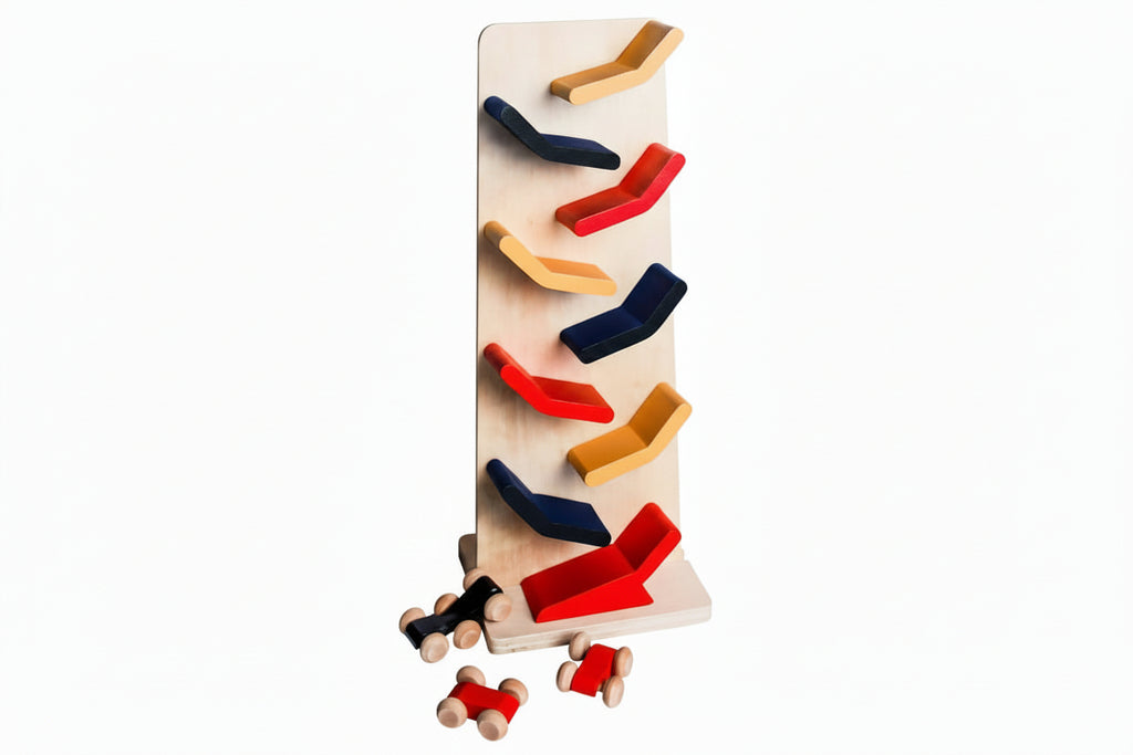 Small Wooden Zig-Zag Car Ramp Race Track with 3 Cars